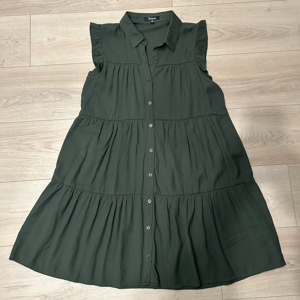 Trixxi Dark Green Button-Down Midi Dress, Women’s Size M